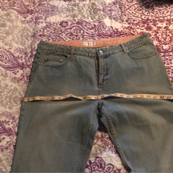 Dana Buchman Rhinestone Bow Blue Jeans - Picture 10 of 11